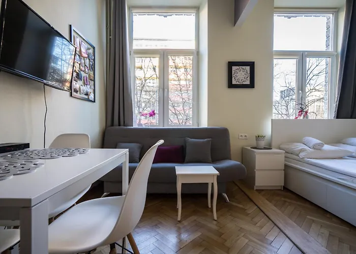 Elegant Copernicus * Varšava