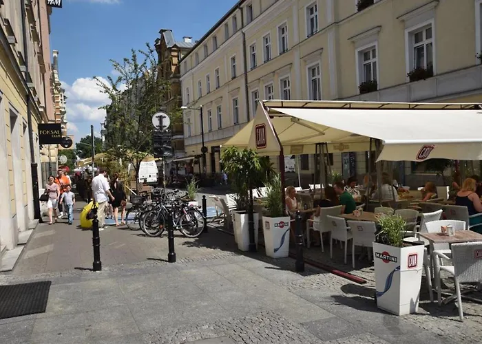 Elegant Copernicus * 바르샤바