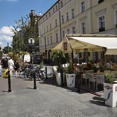 Elegant Copernicus * Varsovia