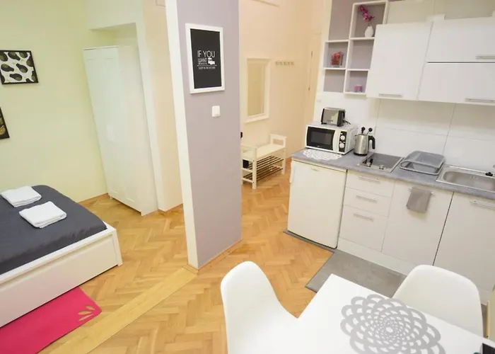 Elegant Copernicus Appartement Varsovie