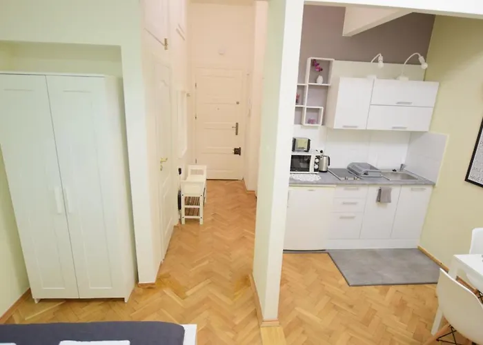 Elegant Copernicus * Varsovie